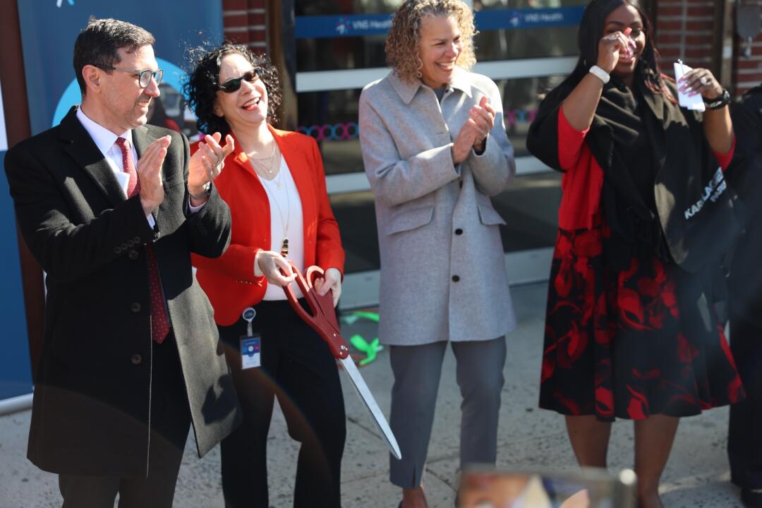 Ribbon Cutting 9